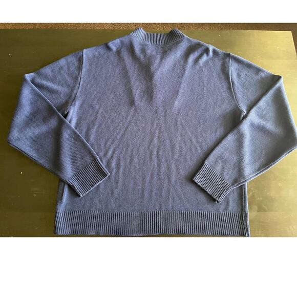 Rare HTF Disney World Castmember Navy Blue Unisex Sweater SzXL - Picture 13 of 13